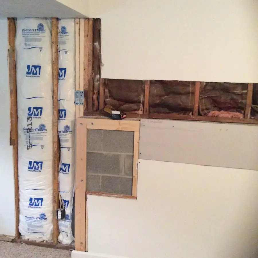 Wall insulation replacement during Structural Drying in Helena-West Helena